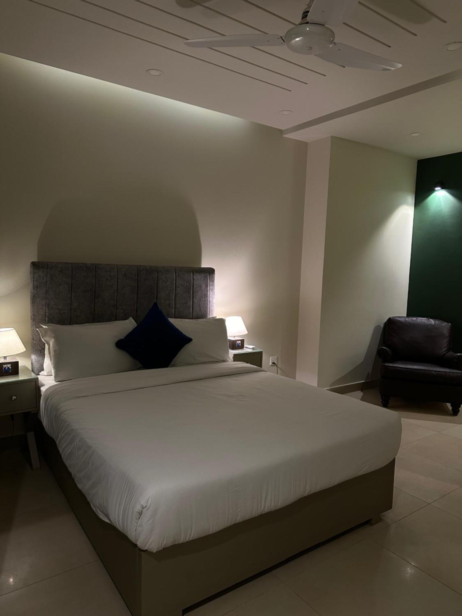 Serenity Corner 4 Bhk اسلام اباد المظهر الخارجي الصورة